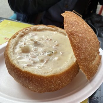 Pike Place Chowder - Bread bowl! - Seafood Near Me - Seattle, Washington Pike Place Chowder - Bread bowl! - Seafood Near Me - Seattle, Washington