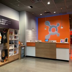 Orangetheory Fitness - Large lobby and fabulous retail