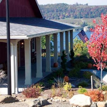 Rooster Hill Vineyards - photo from http://www.touringandtasting.com - Wineries Near Me - Penn Yan, New York Rooster Hill Vineyards - photo from http://www.touringandtasting.com - Wineries Near Me - Penn Yan, New York