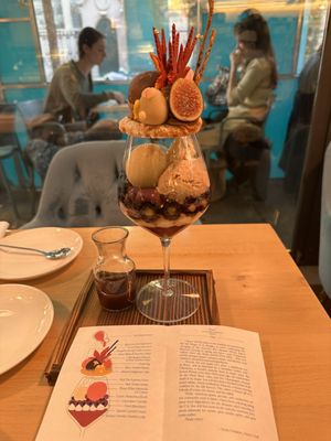 Momoya Upper West by null