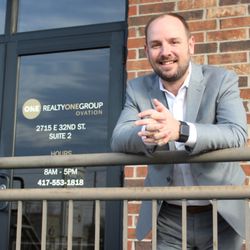 Realty ONE Group Ovation