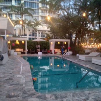 Royal Palms Resort - Pool area - Resorts Near Me - Fort Lauderdale, Florida Royal Palms Resort - Pool area - Resorts Near Me - Fort Lauderdale, Florida