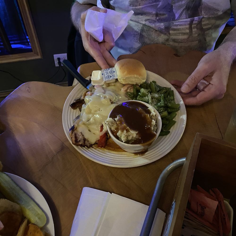 11 North Bar & Grill - Smothered Chicken - Diners Near Me - Pulaski, New York