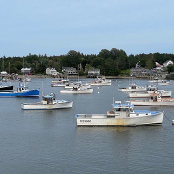 Thurston's Lobster Pound - Seafood Near Me - Bernard, Maine Thurston's Lobster Pound - Seafood Near Me - Bernard, Maine
