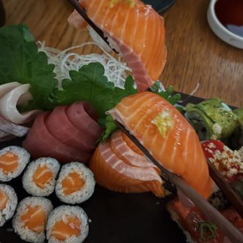 Bamboo Sushi - Salmon nigiri - Sushi Bars Near Me - Portland, Oregon