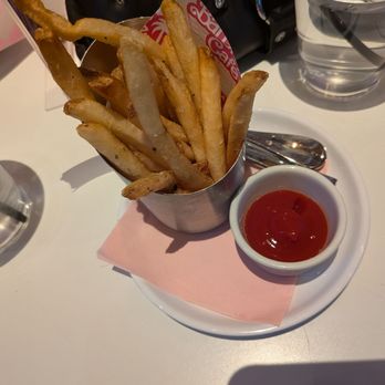 Malibu Barbie Cafe - Side of Fries - Cafes Near Me - Las Vegas, Nevada