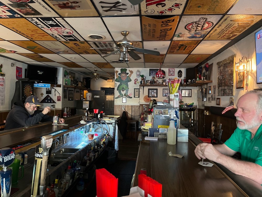 MURRAY’S TAVERN Updated September 2024 2455 Delaware Ave, Buffalo