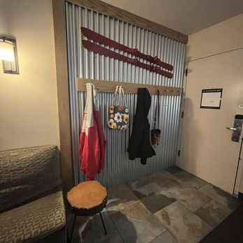 The Rockwell Inn - Loved that the room has areas to hand coats and purses bags! - Hotels Near Me - Jackson, Wyoming The Rockwell Inn - Loved that the room has areas to hand coats and purses bags! - Hotels Near Me - Jackson, Wyoming