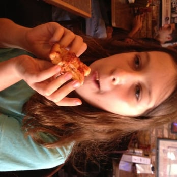 Capone's Flicker Lite - Pizza Near Me - Hollywood, Florida
