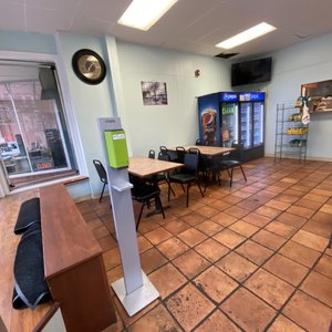 TESTO’S RESTAURANT & PIZZA - Updated December 2025 - 68 Photos & 124 ...