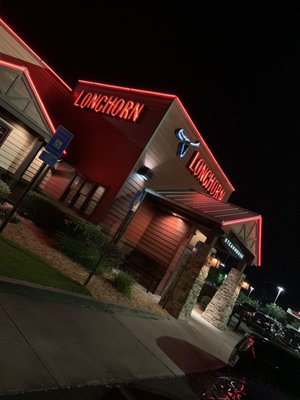 LongHorn Steakhouse by null