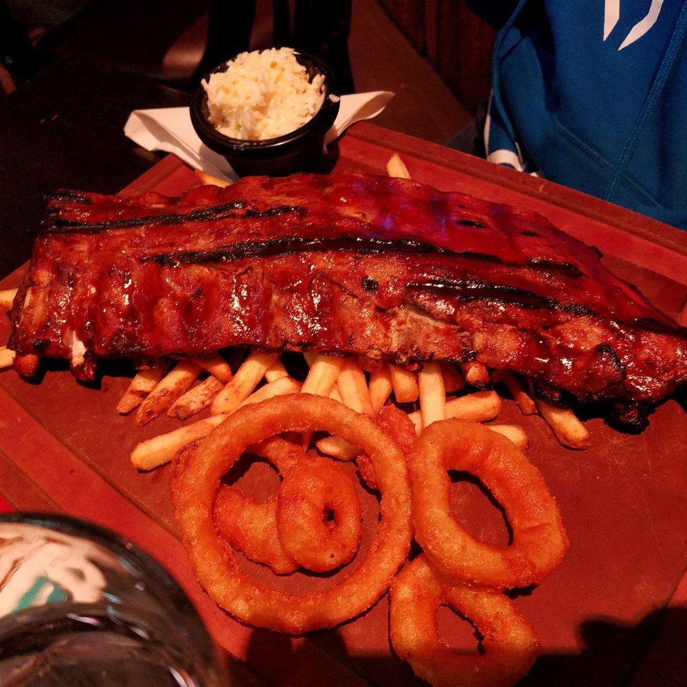 Les 3 Brasseurs - Full rack ribs - Pubs Near Me - Quebec, Quebec