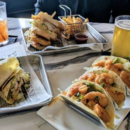 Great food and service! Everyone was so friendly and lunch specials are a great value. Thanks!