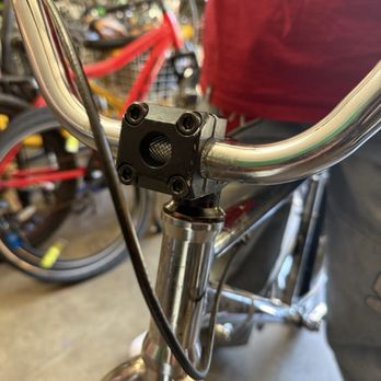 Velo Trap - This is the part that was replaced. - Bike Repair/Maintenance Near Me - Sacramento, California Velo Trap - This is the part that was replaced. - Bike Repair/Maintenance Near Me - Sacramento, California