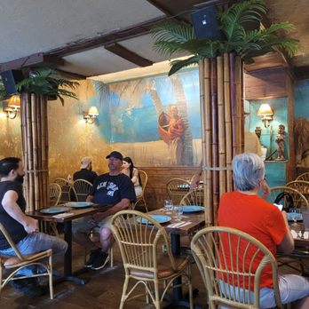 Cuban Pete's - Seating - Cuban Near Me - Montclair, New Jersey Cuban Pete's - Seating - Cuban Near Me - Montclair, New Jersey