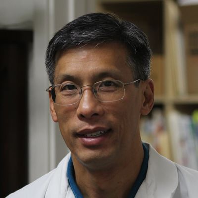 KENNETH G. LOUIE, DDS - Updated August 2025 - 23 Reviews