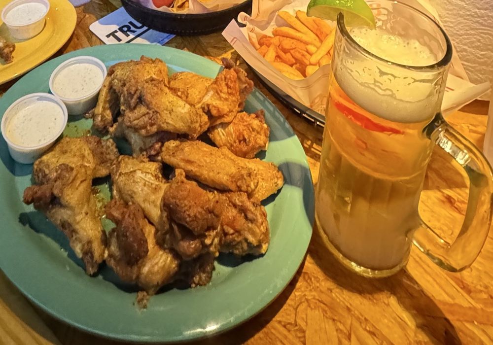 Ojos Locos — Mexican restaurant in Chino