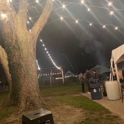 Sly Clyde Ciderworks - Outside area for Trivia Night