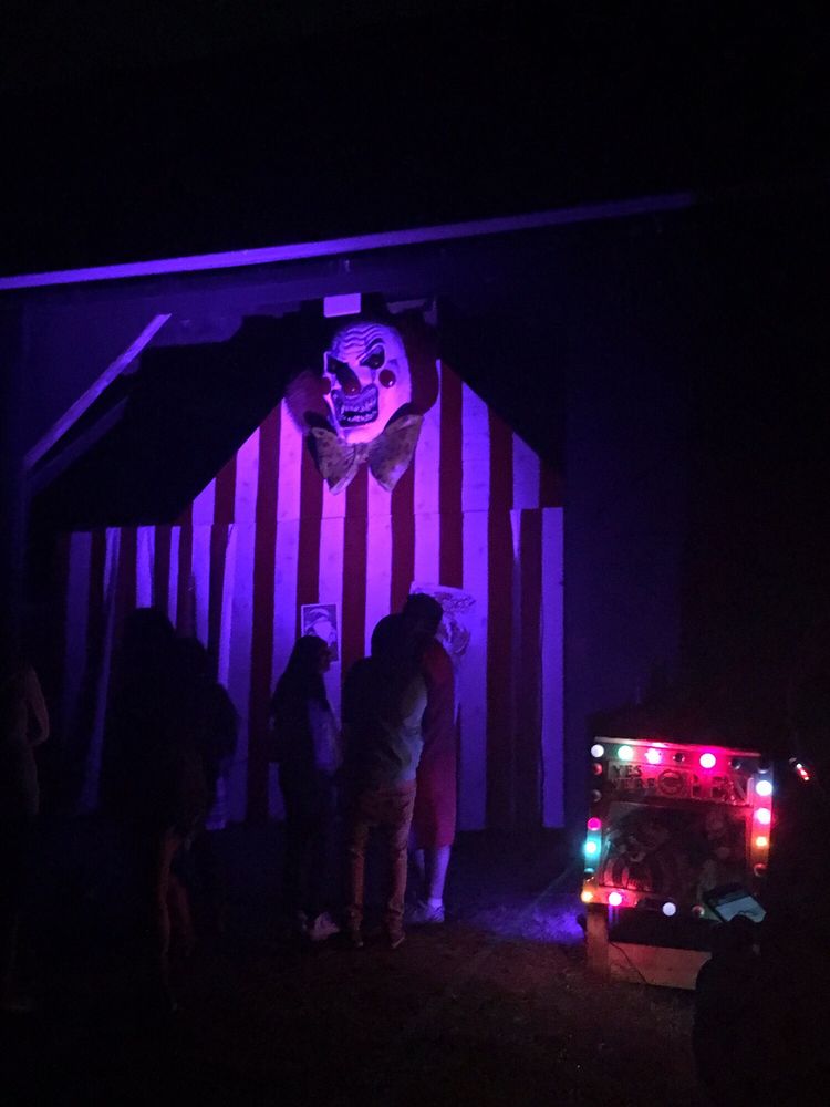 MADHAUNTERS MADHOUSE 37658 Legard Farm Rd, Purcellville,, Virginia