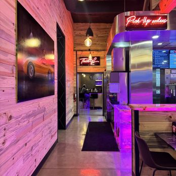 Houston TX Hot Chicken - Chicken Shop Near Me - Las Vegas, Nevada