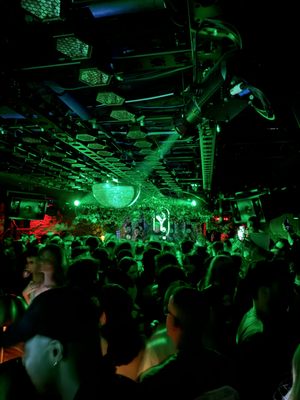 Laissez Faire by null