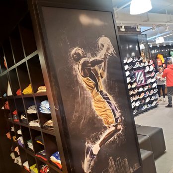 foot locker mens clothing sale