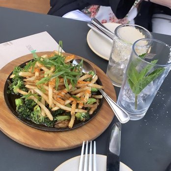 Señor Bear - Brocoli Saltado -- absolutely incredible and super filling - Latin American Near Me - Denver, Colorado Señor Bear - Brocoli Saltado -- absolutely incredible and super filling - Latin American Near Me - Denver, Colorado