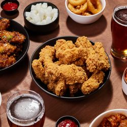 bb.q Chicken Schaumburg