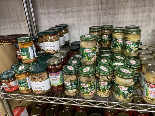 Caruso's Italian Fine Foods by null