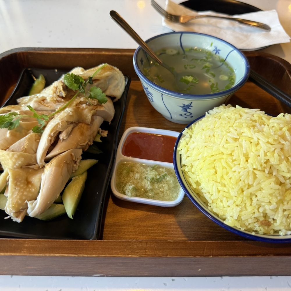 Malay Satay Hut - Hainanese Chicken Rice with broth. Love the garlic/ginger oil. - Malaysian Near Me - Bellevue, Washington Malay Satay Hut - Hainanese Chicken Rice with broth. Love the garlic/ginger oil. - Malaysian Near Me - Bellevue, Washington