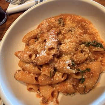 North Italia - Spicy Rigatoni Vodka Pasta - Pizza Near Me - Las Vegas, Nevada North Italia - Spicy Rigatoni Vodka Pasta - Pizza Near Me - Las Vegas, Nevada