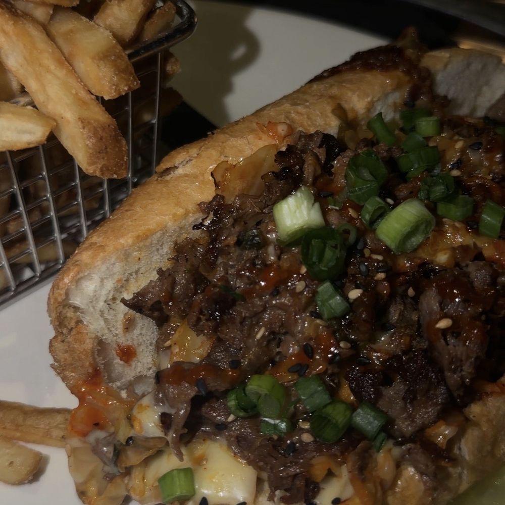 Yard House - New American Near Me - Honolulu, Hawaii Yard House - New American Near Me - Honolulu, Hawaii