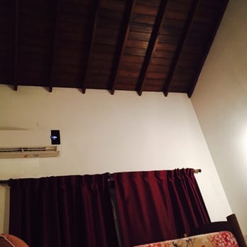 Posada de los Aguilas - Huge ceilings and aircon. - Hotels Near Me - Buenos Aires, C Posada de los Aguilas - Huge ceilings and aircon. - Hotels Near Me - Buenos Aires, C