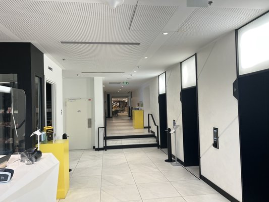 Courtyard by Marriott Paris Gare de Lyon by null