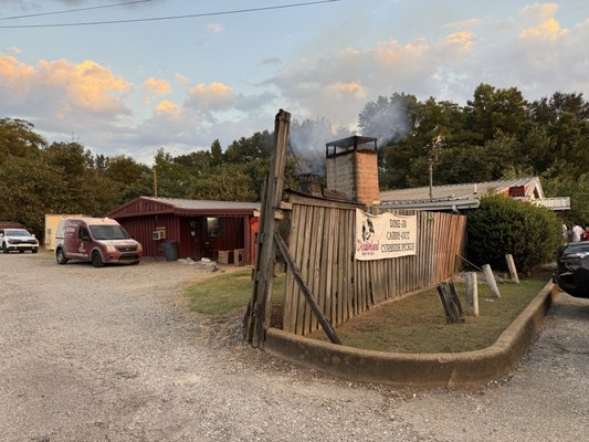 Dreamland BBQ by null