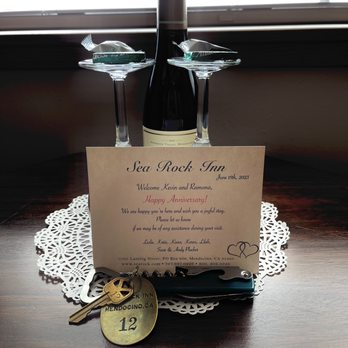 Sea Rock Inn - Thoughtful and unexpected - Bed & Breakfast Near Me - Mendocino, California