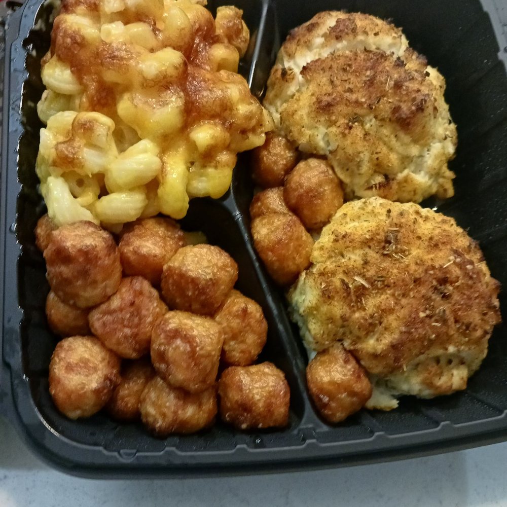 Chef BobbyD Restaurant & Catering - Crab cake plater, sweet potato tots, Mac n cheese - Caribbean Near Me - Baltimore, Maryland Chef BobbyD Restaurant & Catering - Crab cake plater, sweet potato tots, Mac n cheese - Caribbean Near Me - Baltimore, Maryland