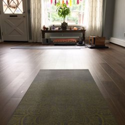 Blackbird Yoga Studio - The best way to relax after a long day at work.