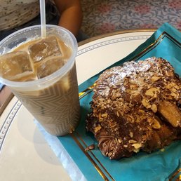 Almond Croissant
