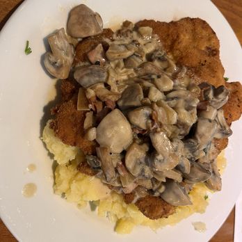 Mutter Ernst - Schnitzel with mushroom sauce - German Near Me - Frankfurt, HE