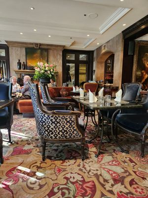 Bacchus Restaurant & Lounge by null