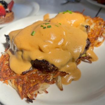 Briarpatch Restaurant - Short Rib Benedict - American Near Me - Winter Park, Florida