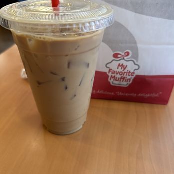 My Favorite Muffin - Vanilla latte - Bagels Near Me - Centennial, Colorado My Favorite Muffin - Vanilla latte - Bagels Near Me - Centennial, Colorado