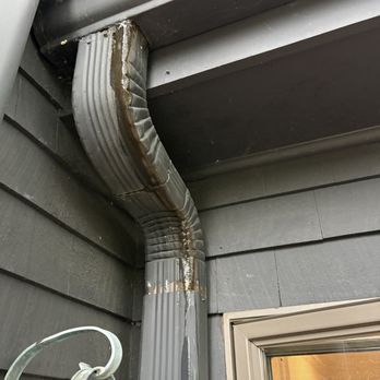 GF Sprague Exteriors - Leaking downspout - Roofing Near Me - Needham, Massachusetts GF Sprague Exteriors - Leaking downspout - Roofing Near Me - Needham, Massachusetts