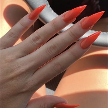 Crystal's Nails & Spa - Nail Salons Near Me - Lakeside, California