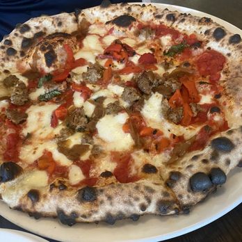 Cane Rosso - cane rosso ( sausage, roasted peppers, onions, mozzarella) - Pizza Near Me - Sachse, Texas