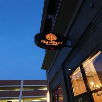 Thai District Restaurant - Thai Near Me - Brownsburg, Indiana