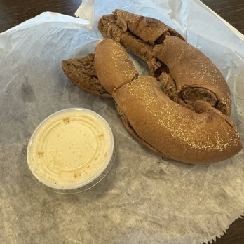 Brooklyn Cafe - Chocolate Chip Bagel with sweet cream cream cheese - Bagels Near Me - The Woodlands, Texas Brooklyn Cafe - Chocolate Chip Bagel with sweet cream cream cheese - Bagels Near Me - The Woodlands, Texas