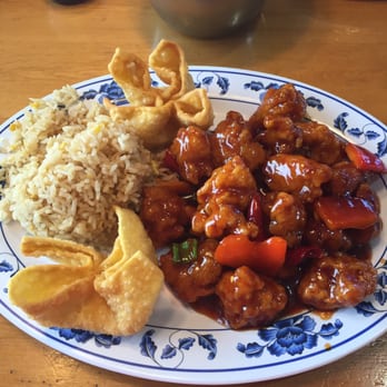 Golden Bowl - Small General Tso chicken - Chinese Near Me - Bellevue, Nebraska Golden Bowl - Small General Tso chicken - Chinese Near Me - Bellevue, Nebraska