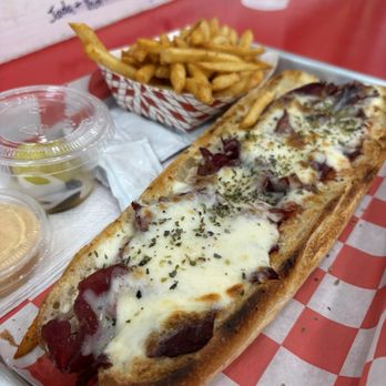 No Fork - The Famous NoFork - Sandwiches Near Me - New York, New York